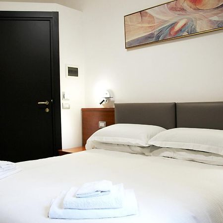 Principe Guesthouse Powered By Joyful Guesthouse Rome Buitenkant foto
