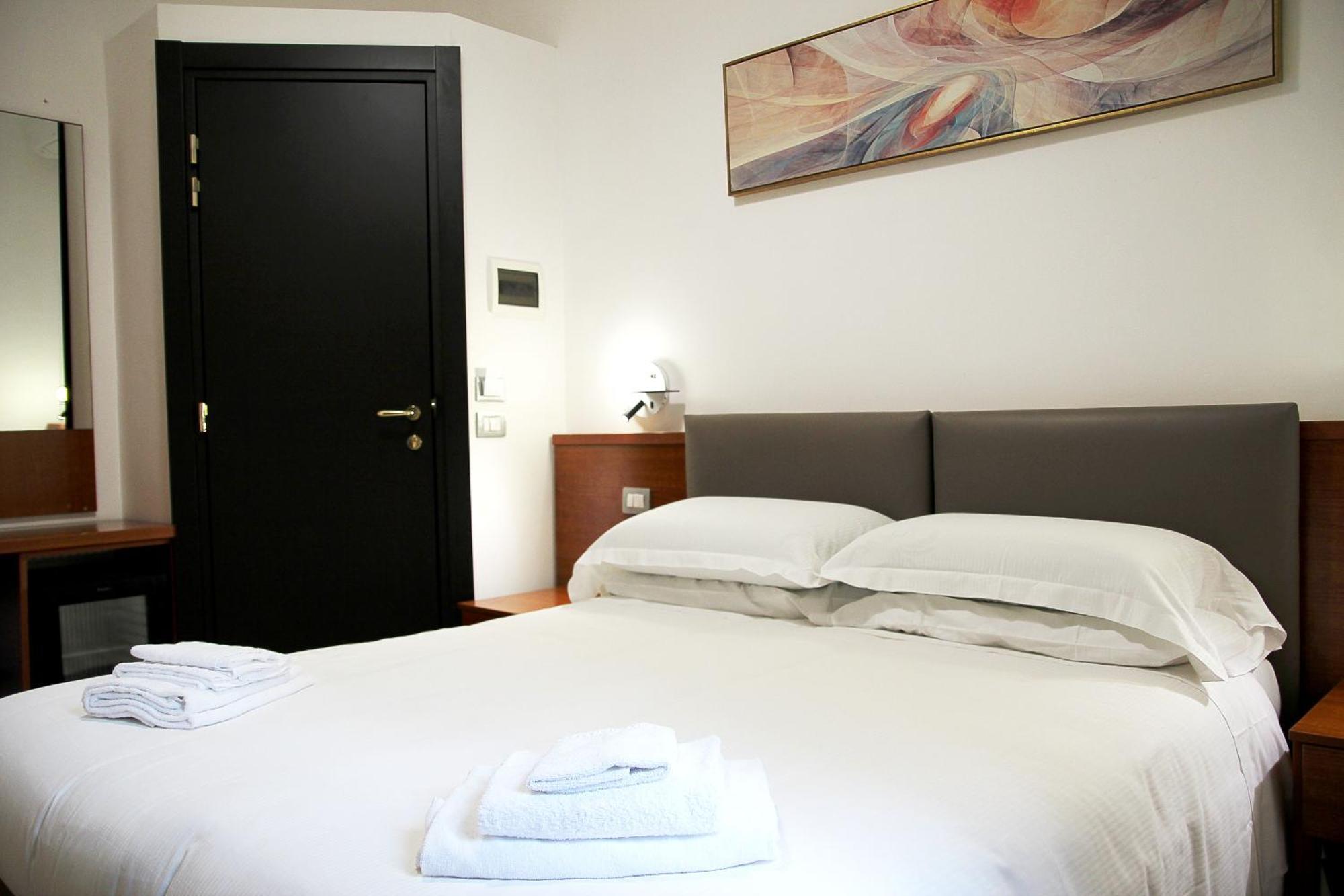 Principe Guesthouse Powered By Joyful Guesthouse Rome Buitenkant foto